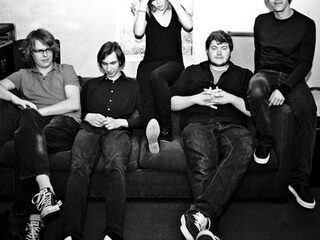 Serious Talent Houses staat als een huis