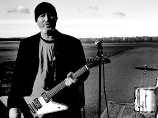 Speel een gastrol in de 00s Request clip