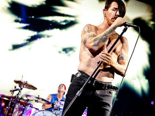 RHCP clipprimeur op 3FM.nl