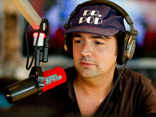 Dokter Pop voor al uw muziekpijntjes en -klachten