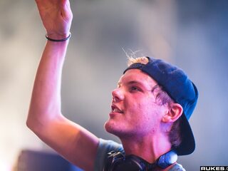 Nieuwe muziek: Avicii, John Legend en Le Youth