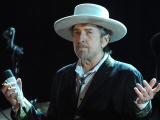 Album John Mayer op #1 - Bob Dylan nieuw op #2