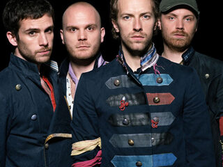 Coldplay met 'Atlas' hoogste binnenkomer op #3