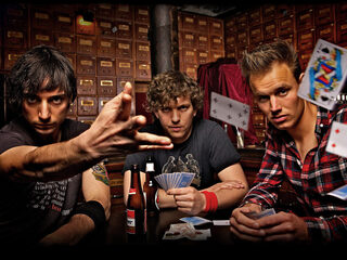 LEFT brengt nieuwe single uit