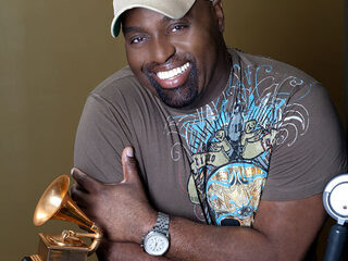 Frankie Knuckles: geboorte van nieuwe muziekstijl