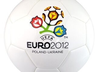 Stuur jouw EK-hit naar Giel