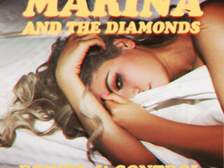 Marina and the Diamonds live bij Giel