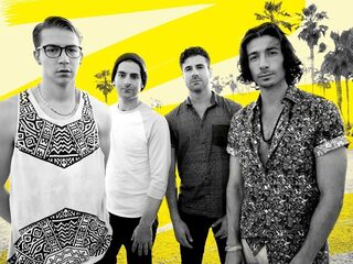 Charts VS: Iggy Azalea verslagen door MAGIC!