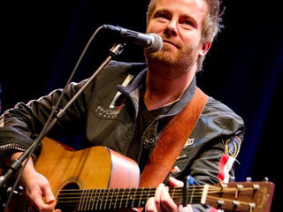 Ed Struijlaart live bij Mi-Giel