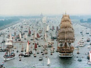 De Vijf Van Vrijdag: Negende Sail Amsterdam