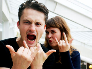 Blik op het buitenland: K3-remix hit in Vlaanderen