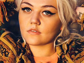 Blik op het buitenland: Oostenrijk gek op Elle King