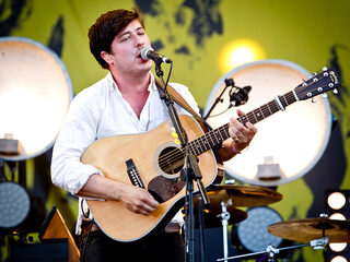 Zeven artiesten die hun muziekstijl compleet omgooiden