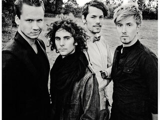 Sky On Fire van Handsome Poets is 3FM Album van de Week