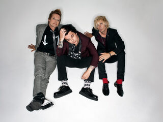 Green Day kondigt ¡Quatro! aan