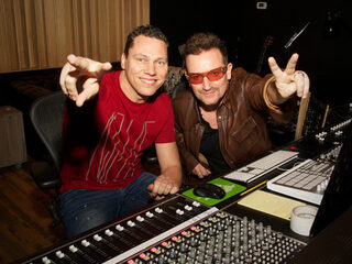 DJ Tiesto voor Wereld Aids Dag 2012