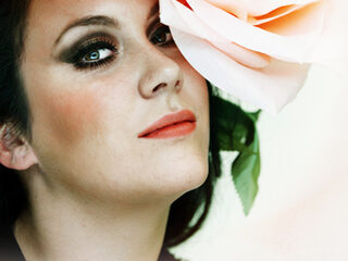 Lisa Lois live bij Giel