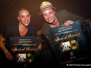 Wildstylez en Niels Geusebroek krijgen gouden plaat