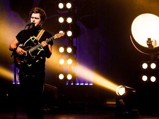 Giel draait nieuwe single alt-J als Laatste Plaat