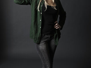 Mattanja Joy Bradley live bij Giel