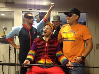 The Babysitters Circus live bij Giel