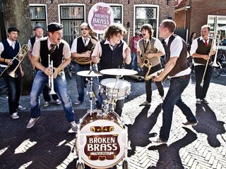 Broken Brass Ensemble in Xnoizz