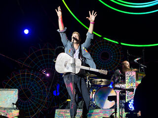 Coldplay verstopt wereldwijd songteksten en Golden Ticket