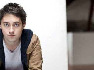 Villagers live in 3voor12 Radio