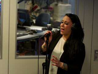 Lisa Lois live bij Giel