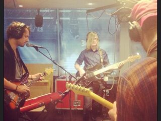 Kensington live bij Giel