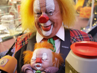 Clown Bassie stopt er mee