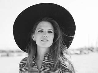 Sofie Winterson live bij Giel
