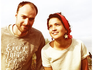 Kris Berry & Perquisite live bij Giel