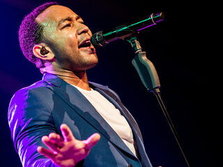 John Legend bevestigd voor College Tour