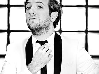 Rámon regelt Thaise masseuses