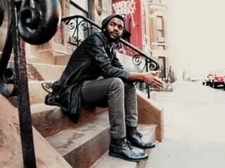 Beelden van Gary Clark Jr. op het Crossroads festival