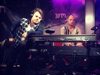 VanVelzen live bij Giel