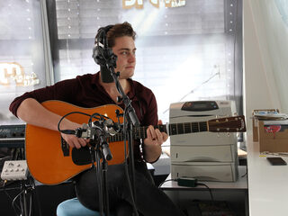 Douwe Bob live bij Claudia D'r Op