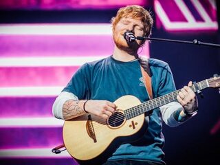 Een uur lang nieuwe Ed Sheeran muziek op 3FM inclusief commentaar