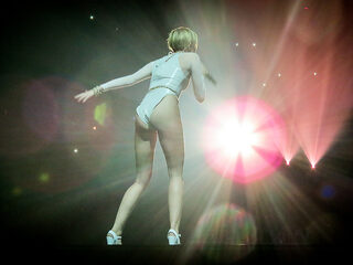 Miley Cyrus covert Arctic Monkeys