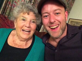 Kijk terug: Concert van de Vrijheid met de oma van BJ Cune op NPO 1