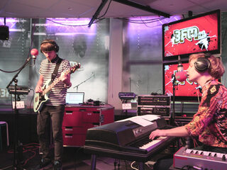 Amatorski live bij Giel