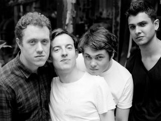 Bombay Bicycle Club live bij Giel