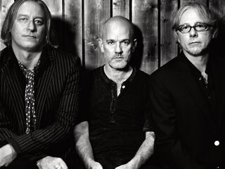 Alles over R.E.M.'s album Unplugged