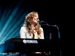 Judy Blank live bij Giel