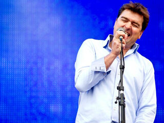 Paul de Munnik live bij Giel