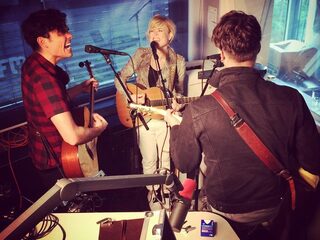 Vet mooie cover First Aid Kit door The Common Linnets