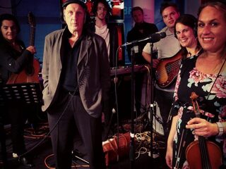 Herman van Veen live bij Giel