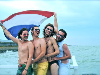 Orgaanklap en Mason live in de Freaknacht