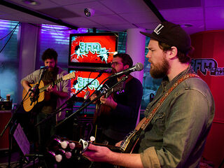 Bear's Den plagieert Nick & Simon